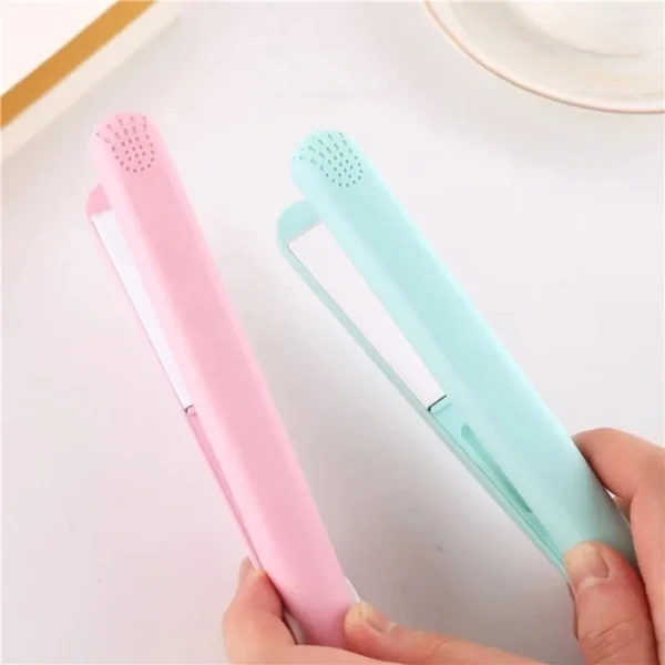 Mini chapinha de cabelo portátil bivolt com case - Image 2