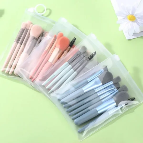 Conjunto de pincéis de maquiagem com estojo de viagem transparente 8 peças - Image 4